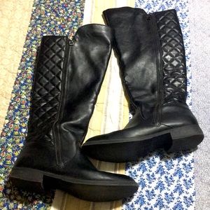 🍀 Boots (2 items bundle for 7)